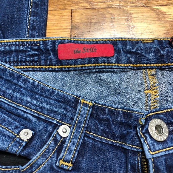 Woman’s AG The Stilt Jeans 26R Regular Slim - Picture 2 of 5